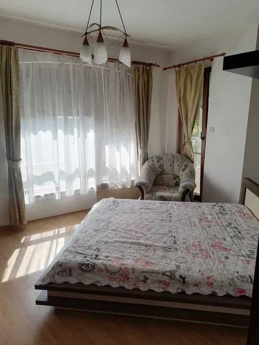 Дава се под наем Тристаен апартамент в Пловдив, Мараша - 92 кв.м за 450 € - Снимка #2