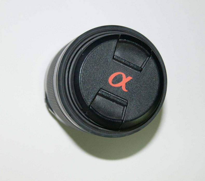 Продам объектив на   SONY  A   55-200