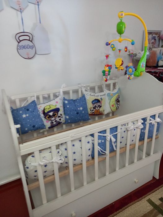 Детская кроватка Качалка 2 в 1 .