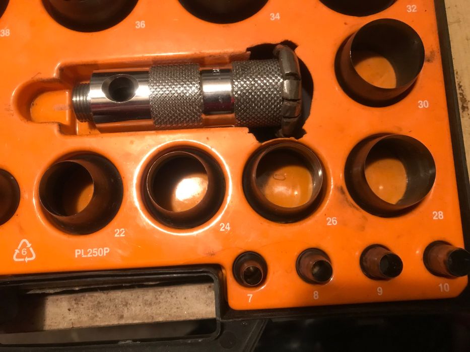 Замби        Beta