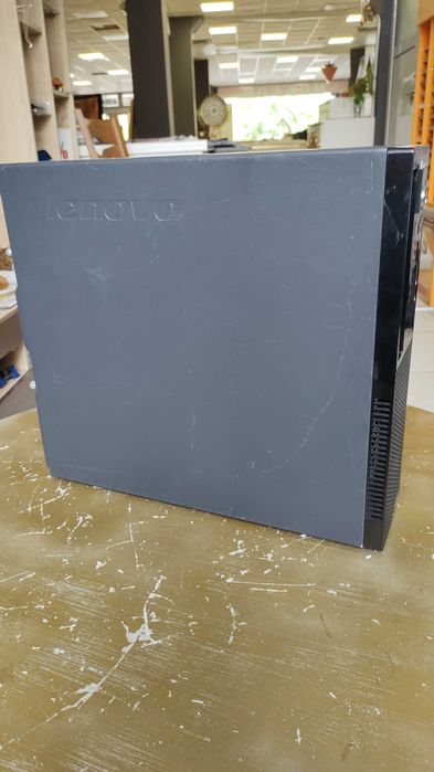 Компютър  Lenovo