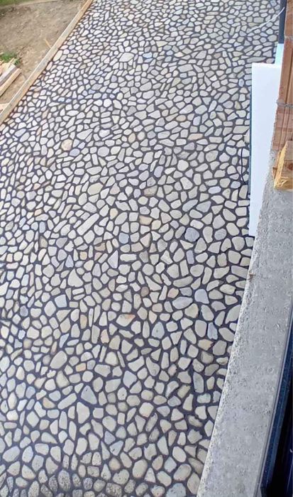 Vand si montez piatra naturala de munte