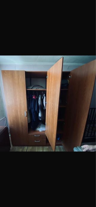 Шкаф - плательный