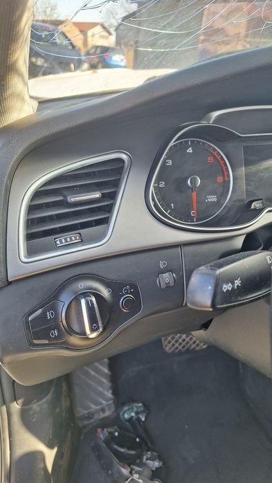 Dezmembrez a4 b8.5 2014