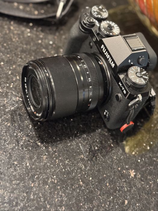 Fujifilm X-T5 + Fujinon XF 18-55 mm