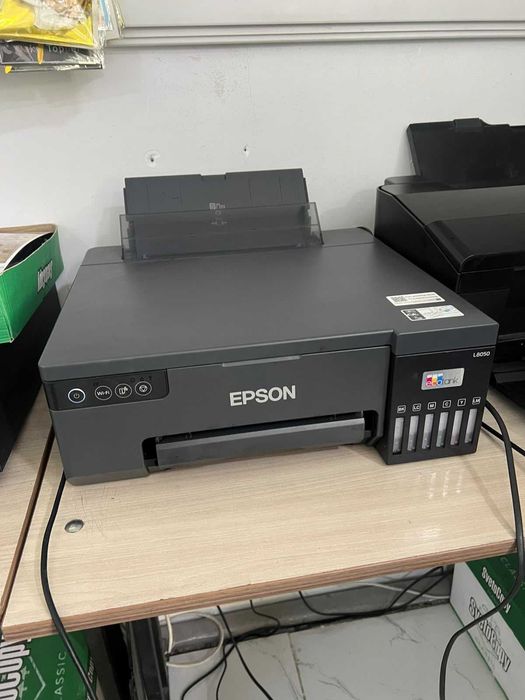 Принтер Epson цветной