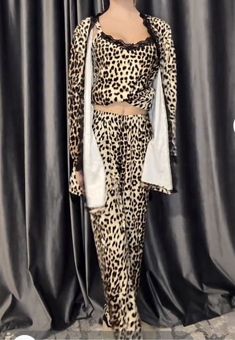 Pijamale 3 piese CATIFEA calitate superioara