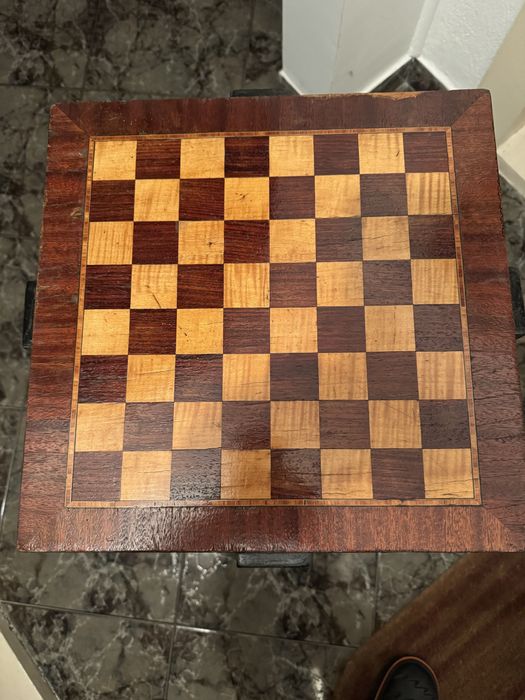 Masa pt sah sau decorativa