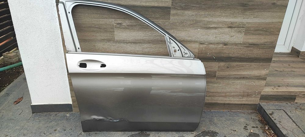 Portiera mercedes glc model 2020 facelift dreapta