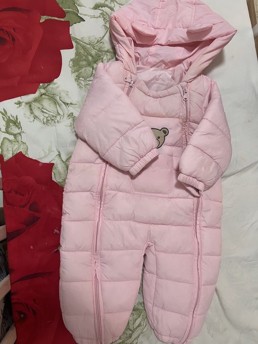 Продам детский комбинезон весна осень