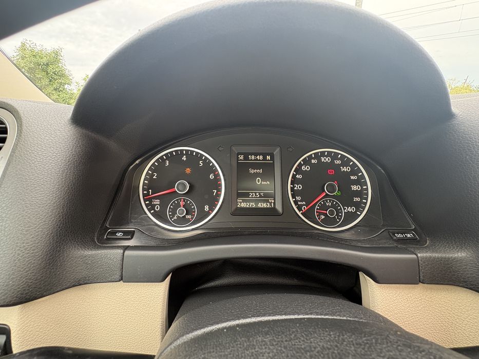 VOLKSWAGEN Tiguan 2010 — imagine 5