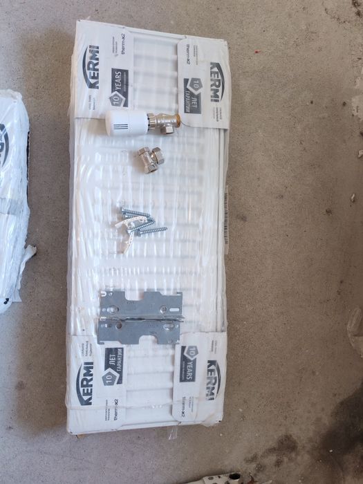 Продам радиаторы (3 шт)