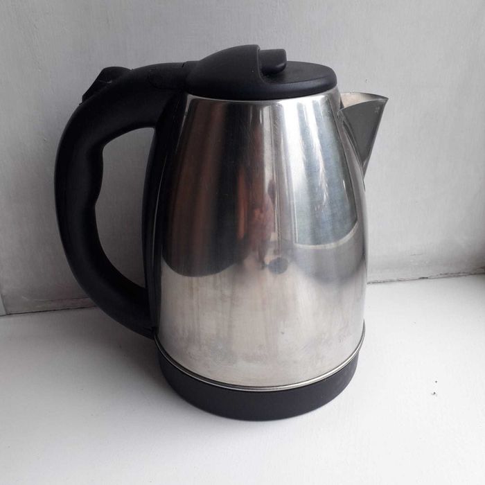 электрочайник продам