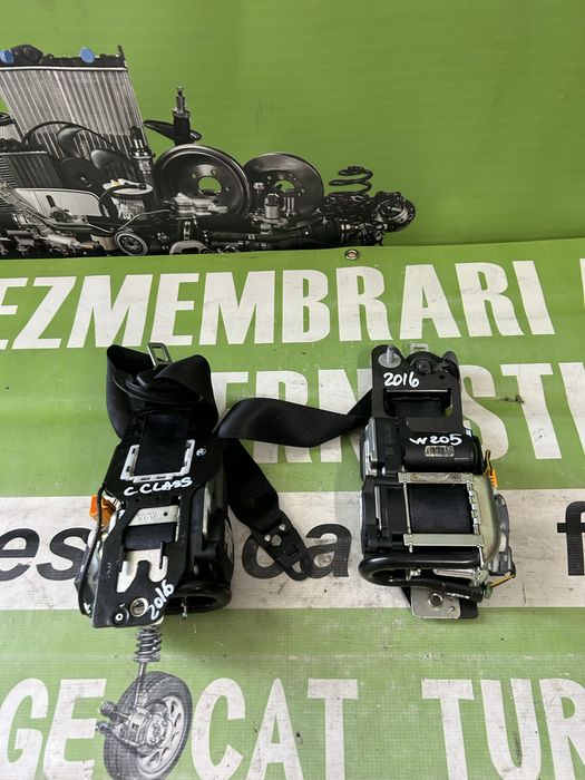 Centuri siguranța față stânga , dreapta cu presafe  Mercedes C Class W 205