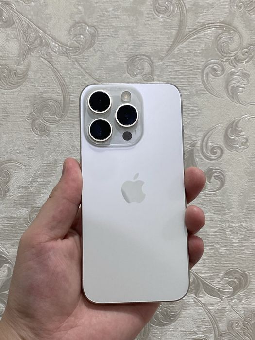 IPHONE 15 PRO 256GB 83akb