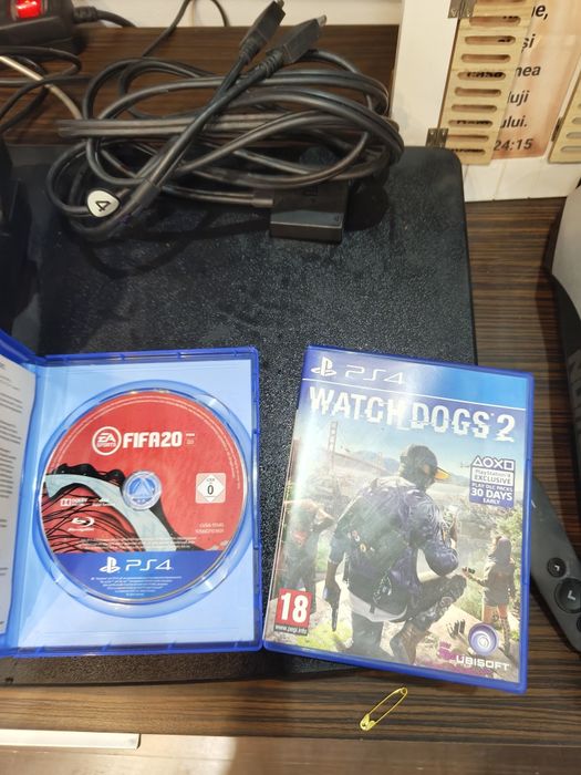 PlayStation 4, 500gb  + 4 controlere+ 2 jocuri + cablu adaptor PS vr