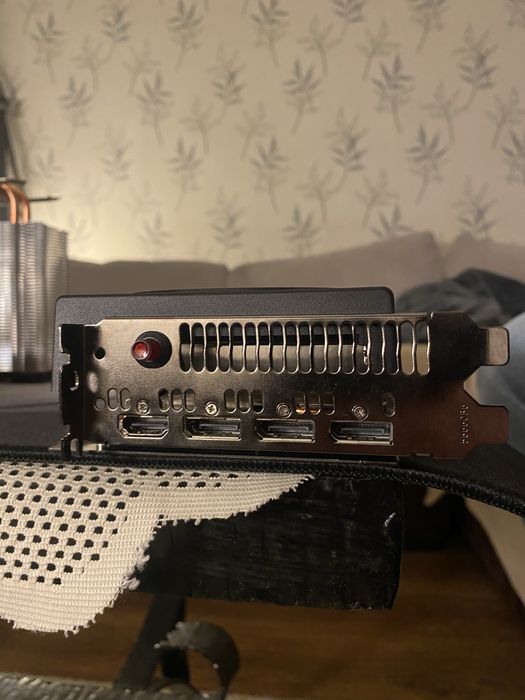 Видеокарта AMD RX 6800 16GB