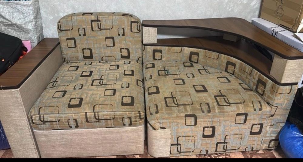 Продам уголок!!!