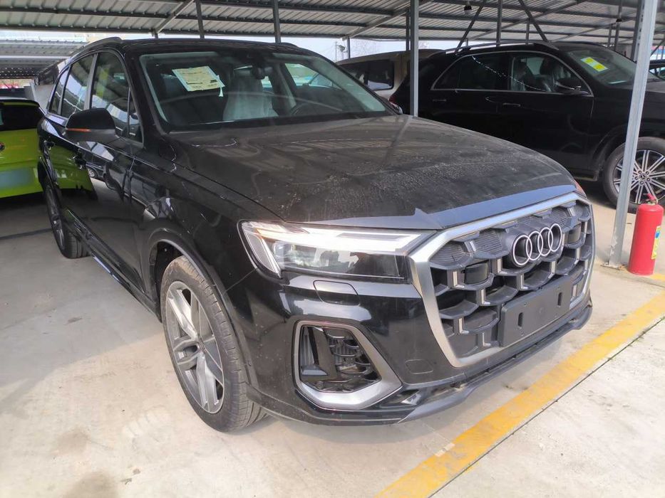 Audi Q7 55 TFSI quattro S line Sport Edition