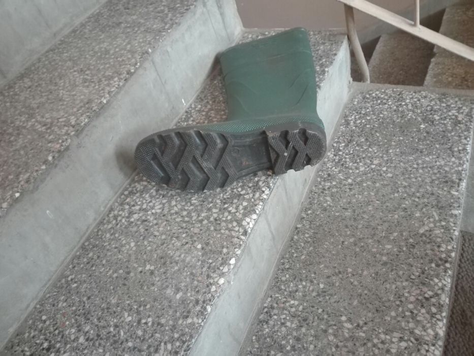 2 бр. Гумени ботуши