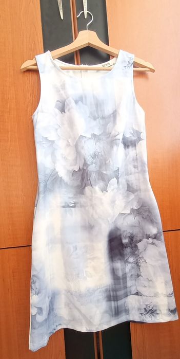 Rochii noi de vânzare