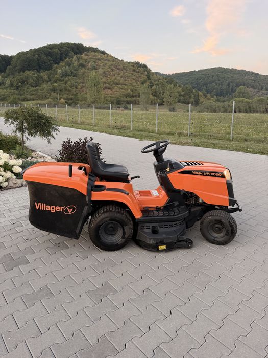 De vânzare tractor de tuns gazon Villager VT 1005 HD