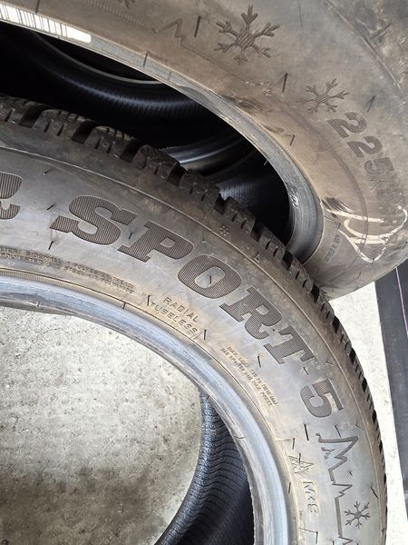 225/55/17 DUNLOP 4бр