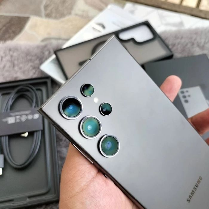 Samsung S24 Ultra 12/256gb Black