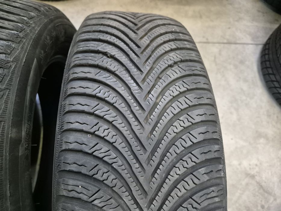 4 anvelope iarna Michelin 205 60 16 stare foarte buna