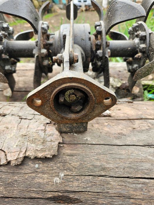 Vand freza motocultor Honda