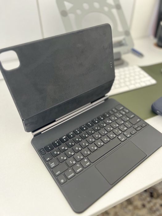 Magic keyboard ipad m4 pro 11 air 11 ideal