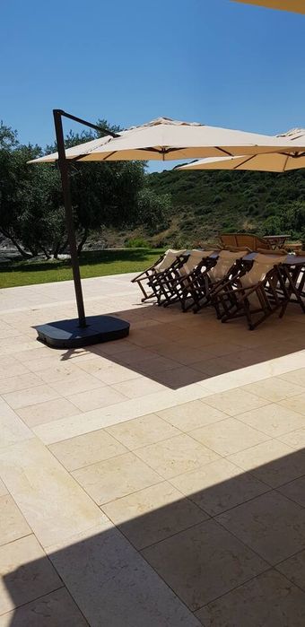 Вила на Неа Перамос