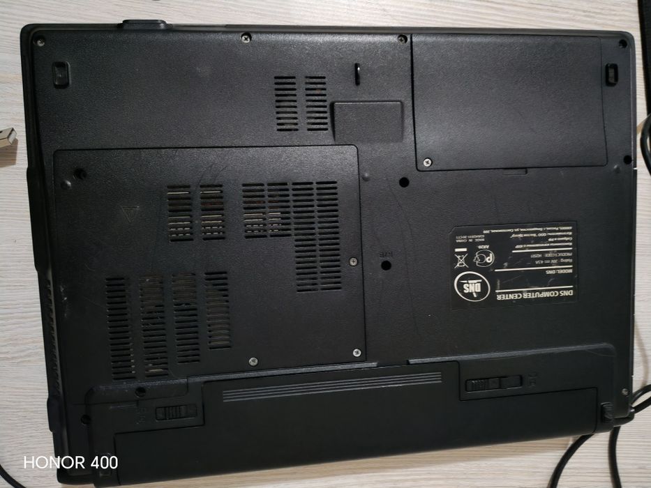 Срочно продам ноутбук состояние отлично