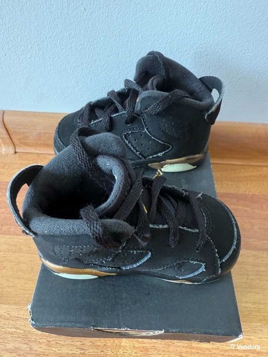 Nike Jordan Retro 6 size 19.5