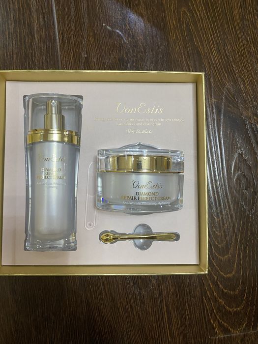 Крем + сыворотка VonEstis Diamond Repair Perfect Collection