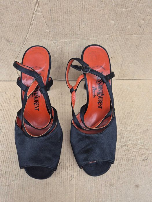 Yves Saint Laurent Paris ретро дамски обувки ток 6.5 24см винтич YSL