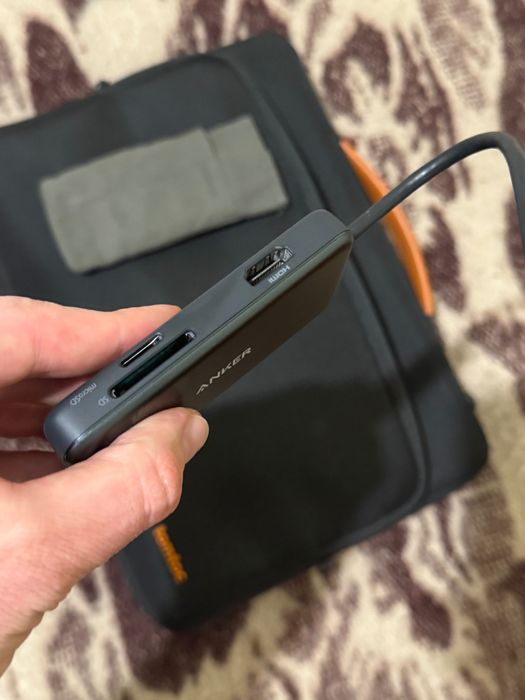 MacBook Air 13” 2020 Intel i3 | 8GB RAM | 256GB | Кутия + аксесоари