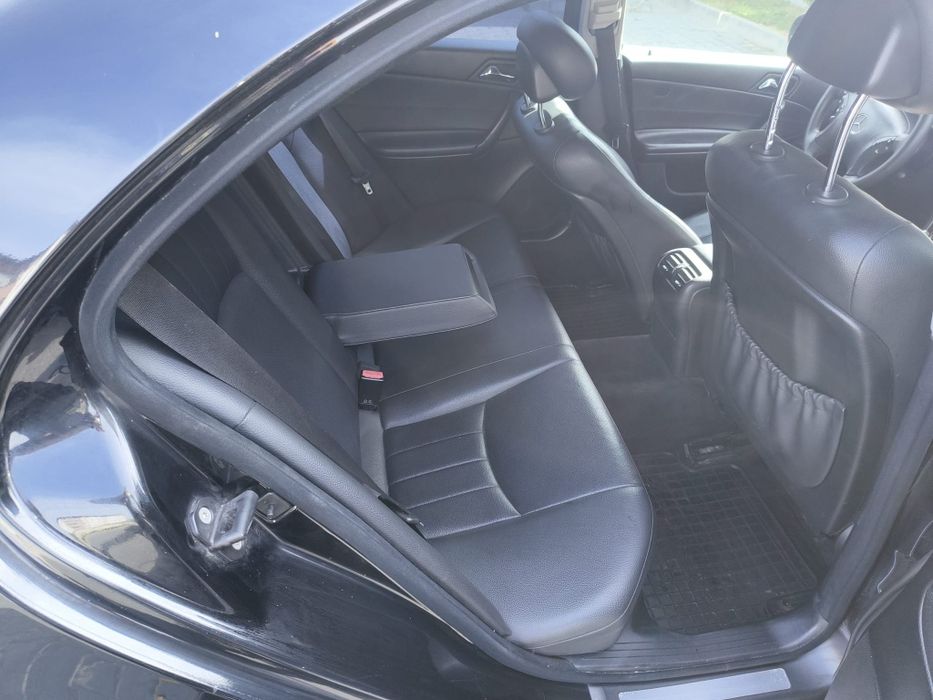 Mercedes c class