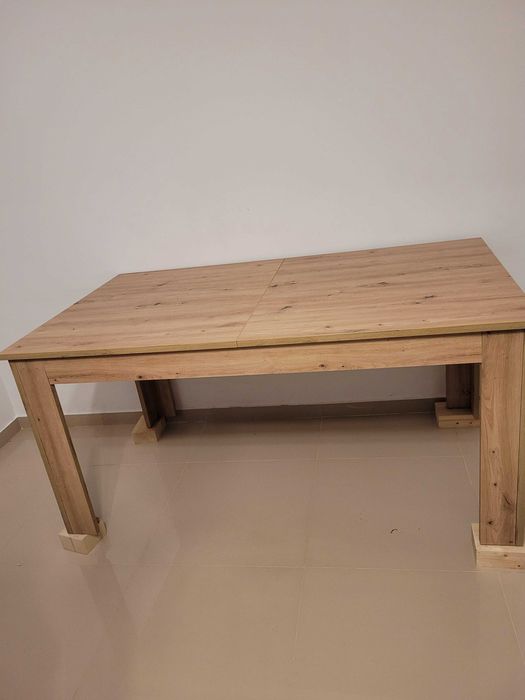 Masa extensibila 160-200 cm