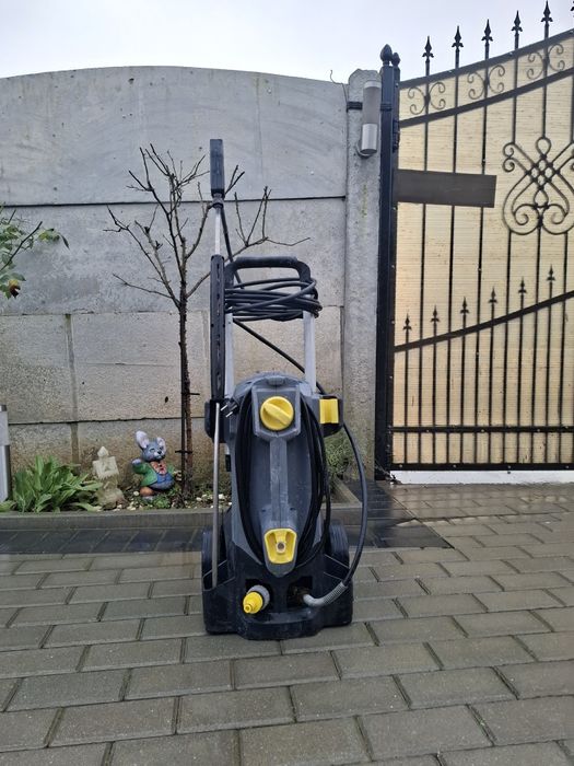 Aparat cu presiune Karcher HD 5/15 C  profesional