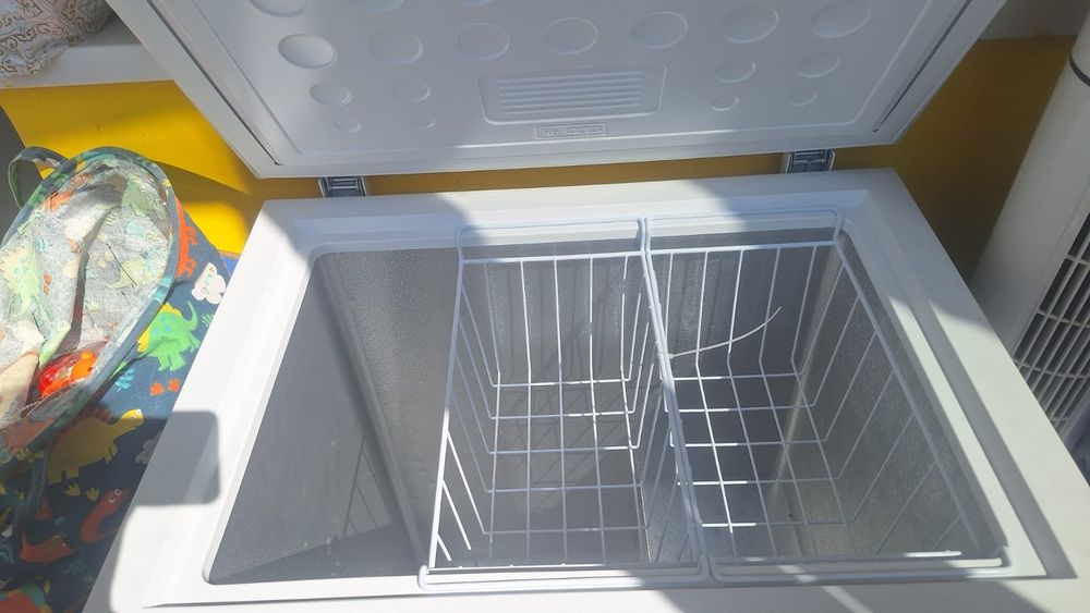 Морозильник на 145 литроов