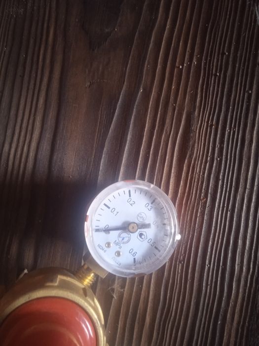 Редуктор газовый