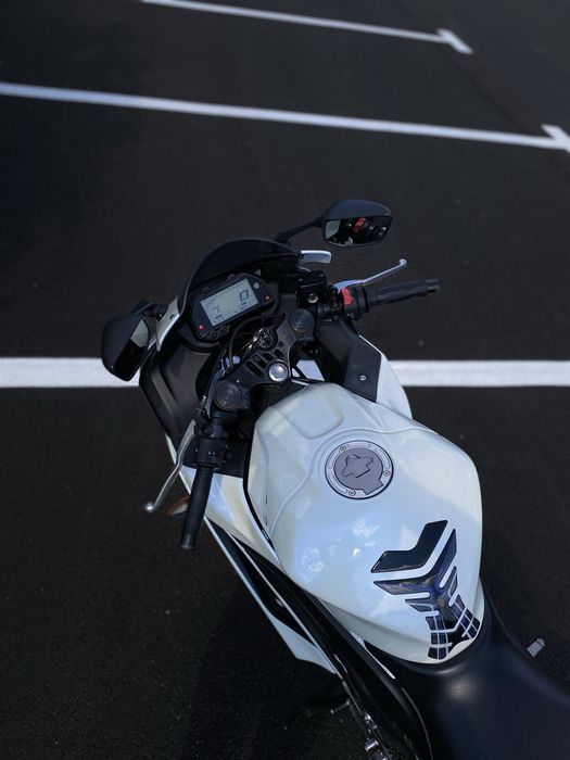Yamaha YZF-R3 ABS