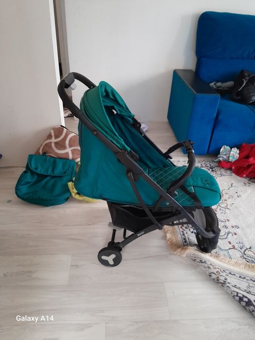 Продам коляску не дорого