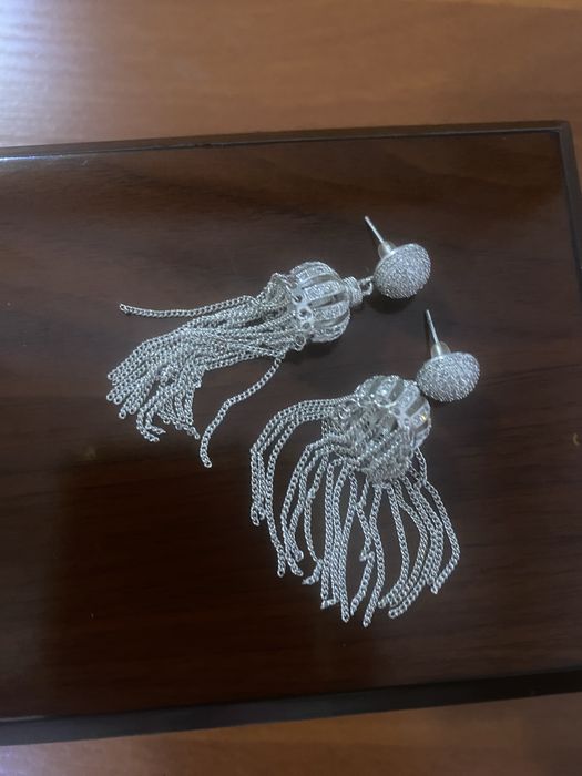 Шикарные серьги с цирконами