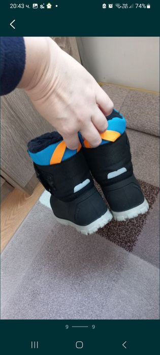 Продавам Детски боти