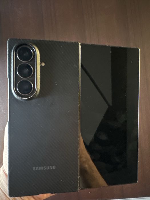 Samsung z fold 7