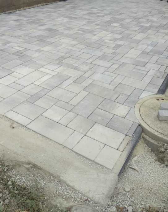 Servicii complete: Pavaje, piatră naturală și amenajări grădini.