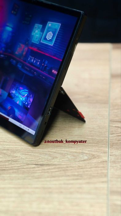 Мощный игровой  Asus Rog Flow Z13