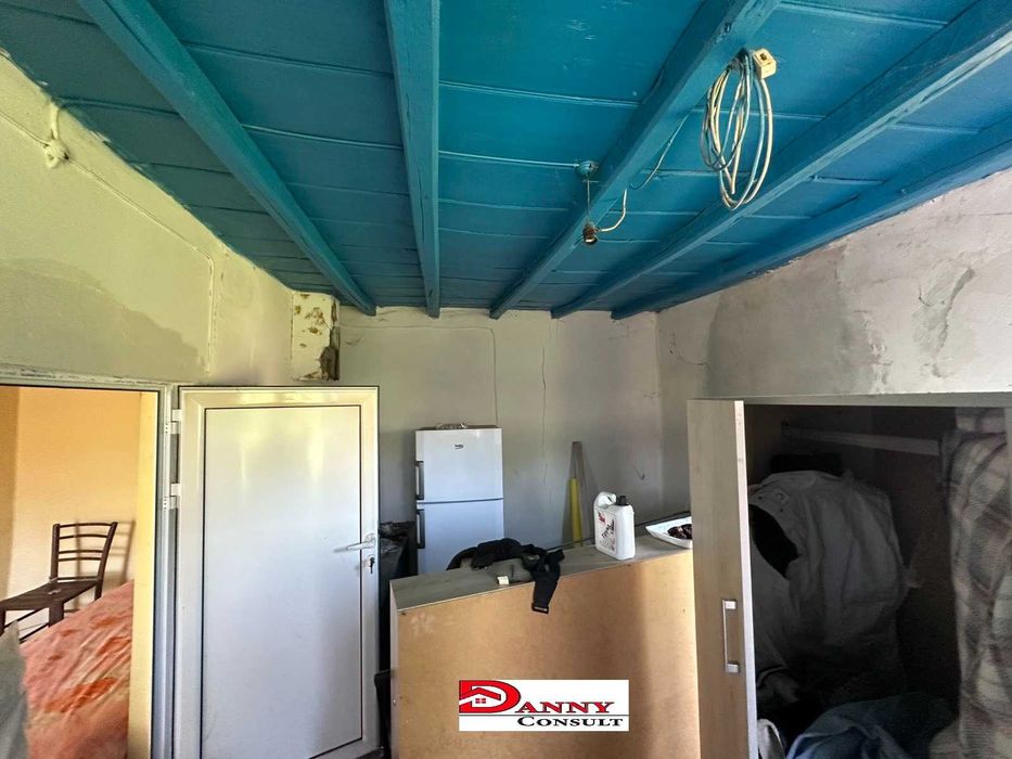 Къща с 1700 кв.м. двор в с. Мусина, обл. Велико Търново